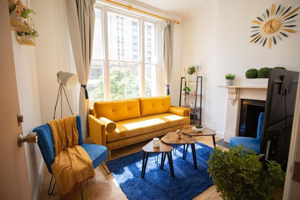 Perfect Location 4Bed 2 Bath Spacious Apartment London Eksteriør billede