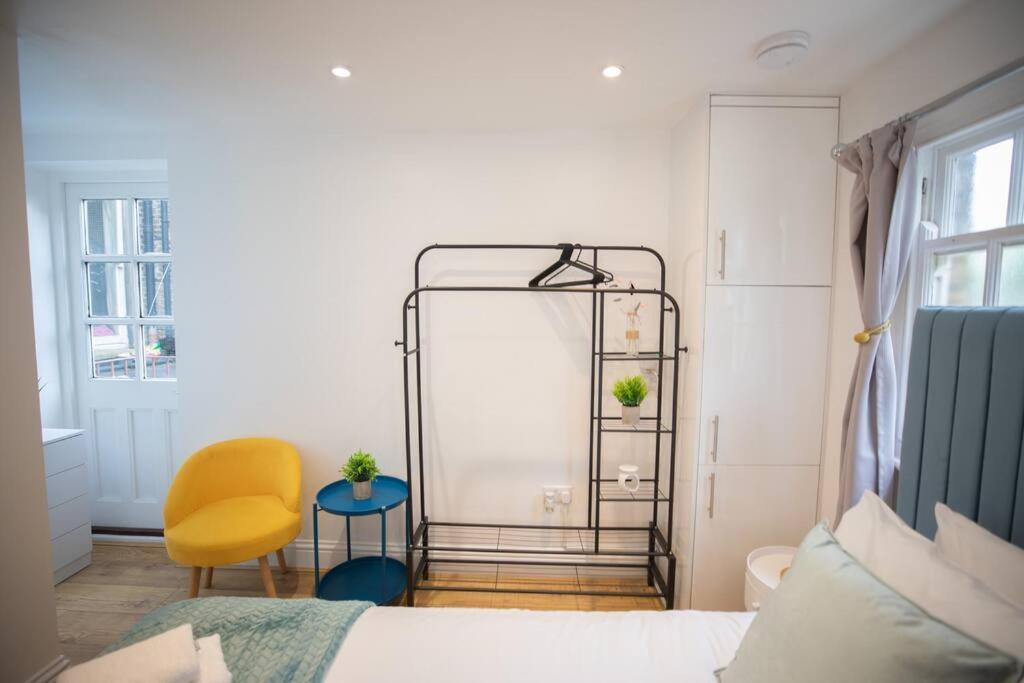 Perfect Location 4Bed 2 Bath Spacious Apartment London Eksteriør billede