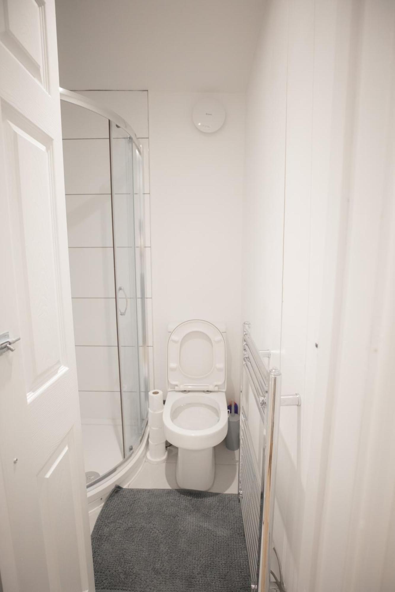 Perfect Location 4Bed 2 Bath Spacious Apartment London Eksteriør billede